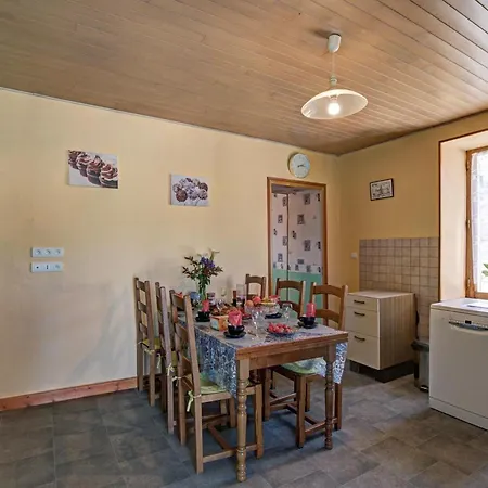 à La Ferme Avec Terrasse Et Animaux Admis - Fr-1-496-235 Séjour à la campagne *